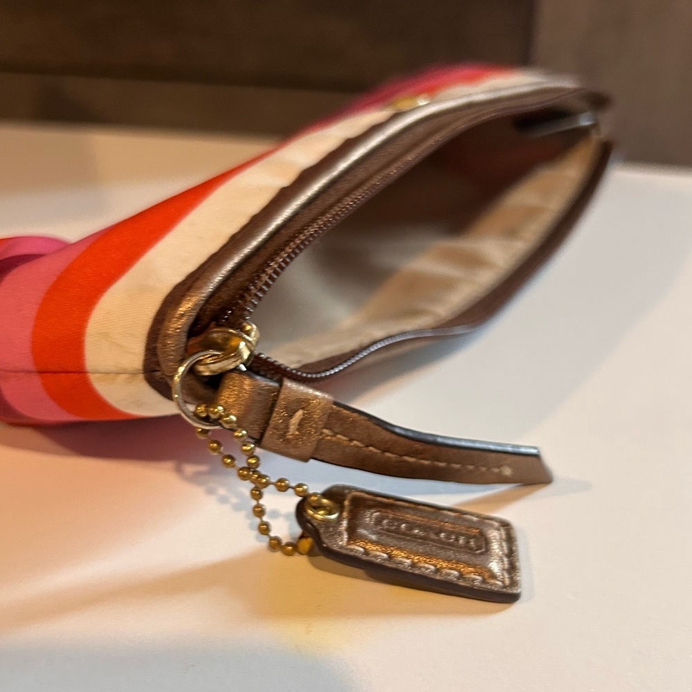 Coach Vintage Legacy Multicolor Striped Sateen With Leather Trim Cosmetic Pouch - Picture 6 of 9